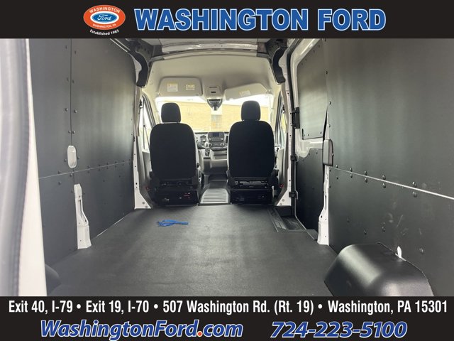 Vehicle image 15 of 24