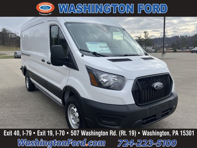 Vehicle image 3 of 24