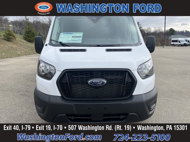 Vehicle image 2 of 24