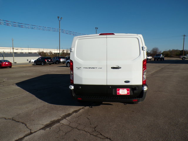 Vehicle image 6 of 21