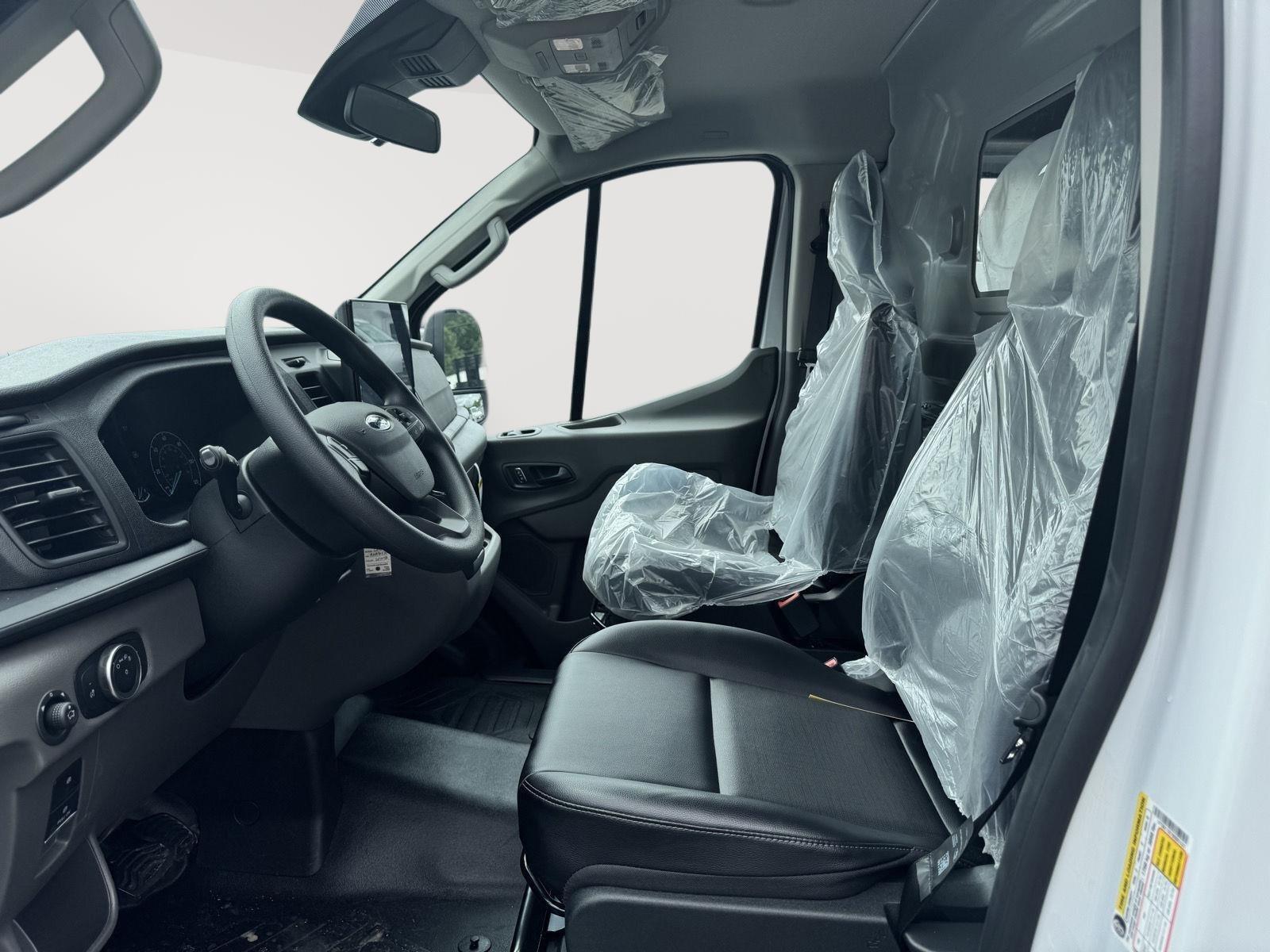 2024 Ford Transit Base Image 11 of 21