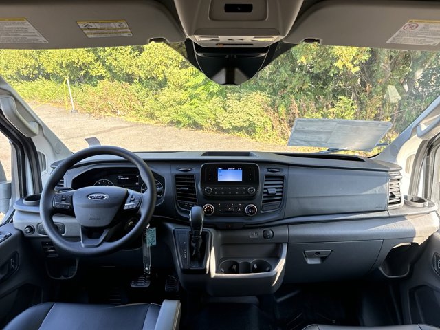 Vehicle image 12 of 36