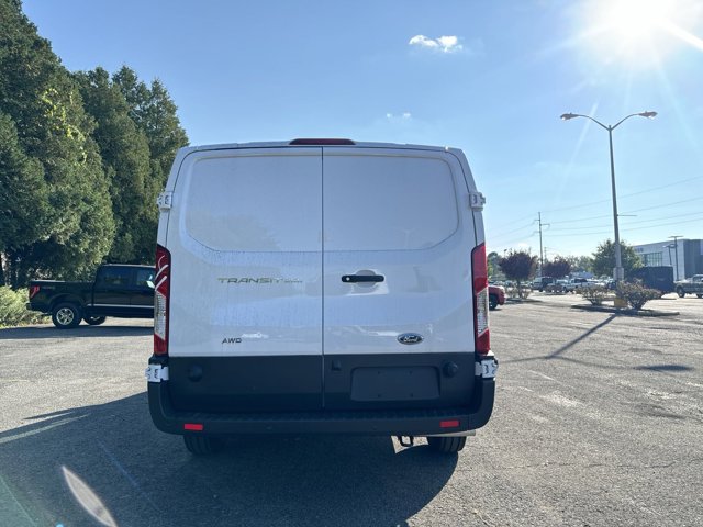 Vehicle image 6 of 36