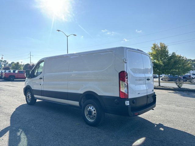 Vehicle image 7 of 36