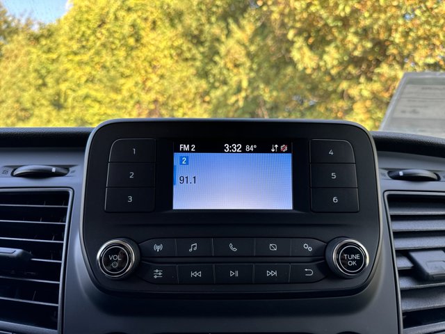 Vehicle image 18 of 36