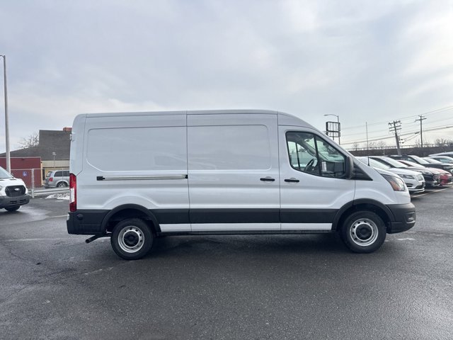Vehicle image 4 of 33