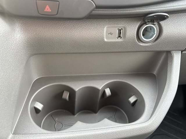 Vehicle image 20 of 33