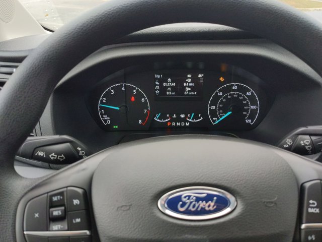 Vehicle image 18 of 32