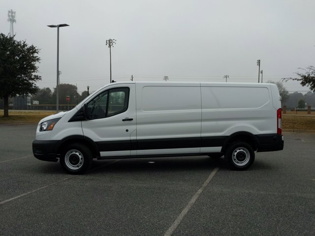 Vehicle image 5 of 32