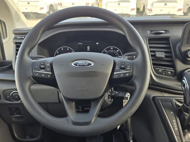 2024 Ford Transit Base Image 28 of 31