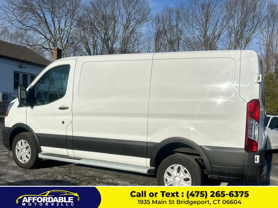 2024 Ford Transit Base Image 5 of 8