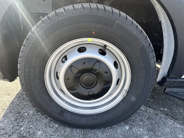 Vehicle image 32 of 32