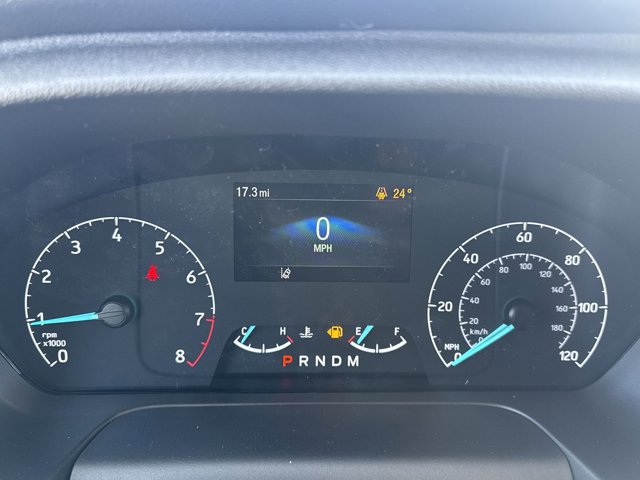 Vehicle image 13 of 32