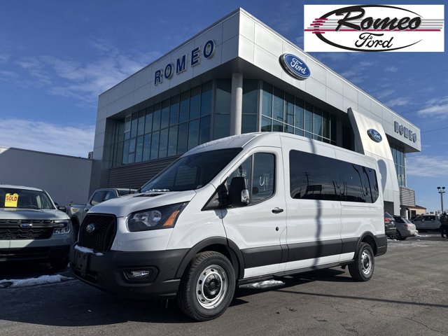 Vehicle image 1 of 32