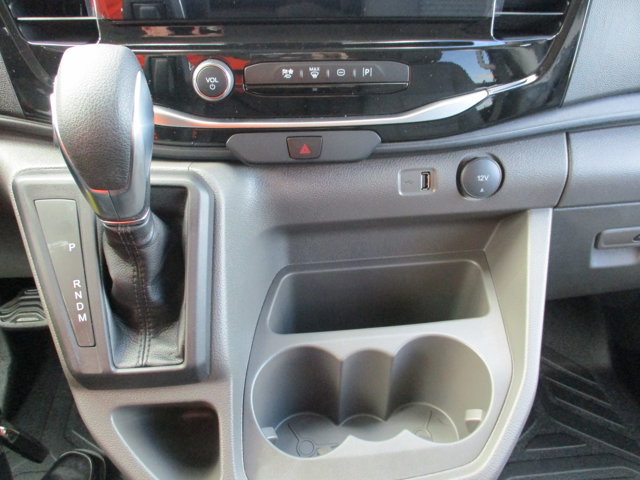 Vehicle image 11 of 18