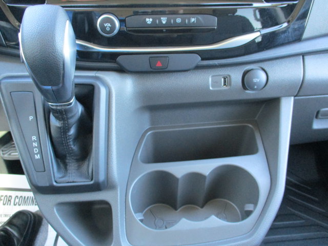 Vehicle image 12 of 18