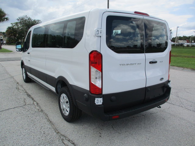 2024 Ford Transit XLT Image 7 of 18