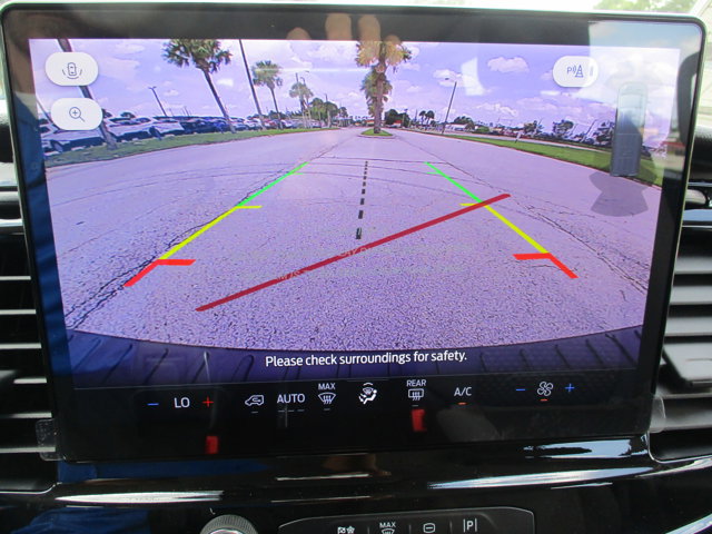 2024 Ford Transit XLT Image 14 of 18