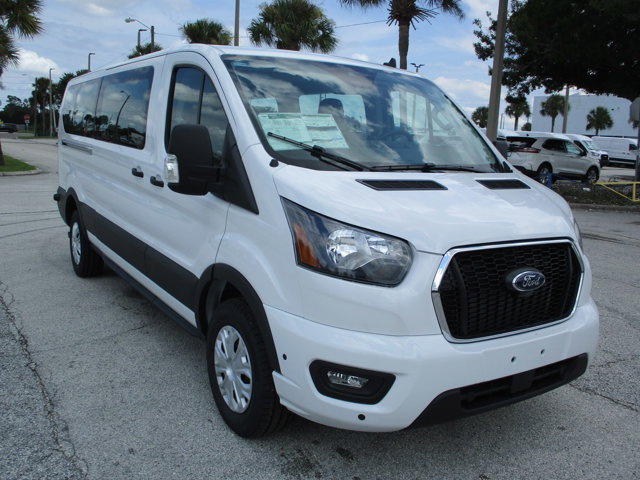 2024 Ford Transit XLT Image 3 of 18