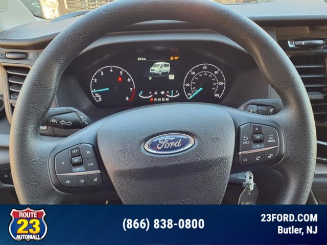 Vehicle image 12 of 17