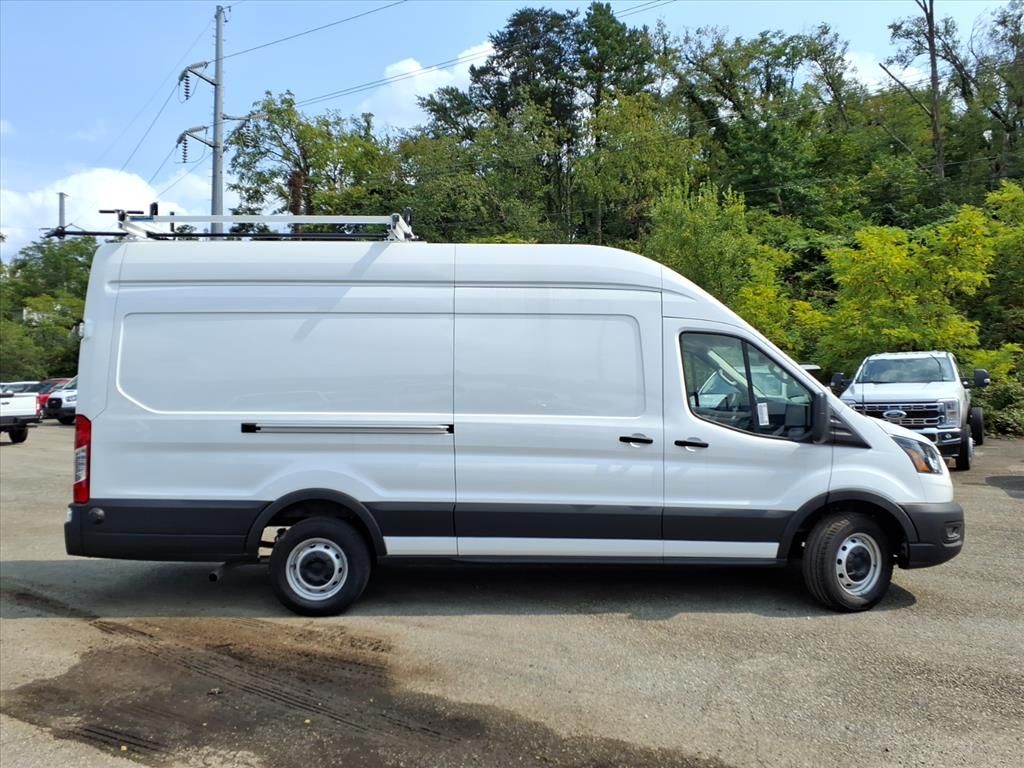 2024 Ford Transit Base Image 3 of 19