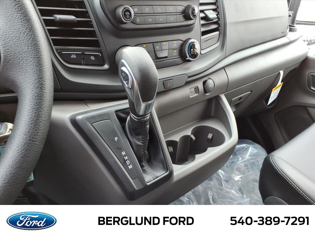 2024 Ford Transit Base Image 16 of 19