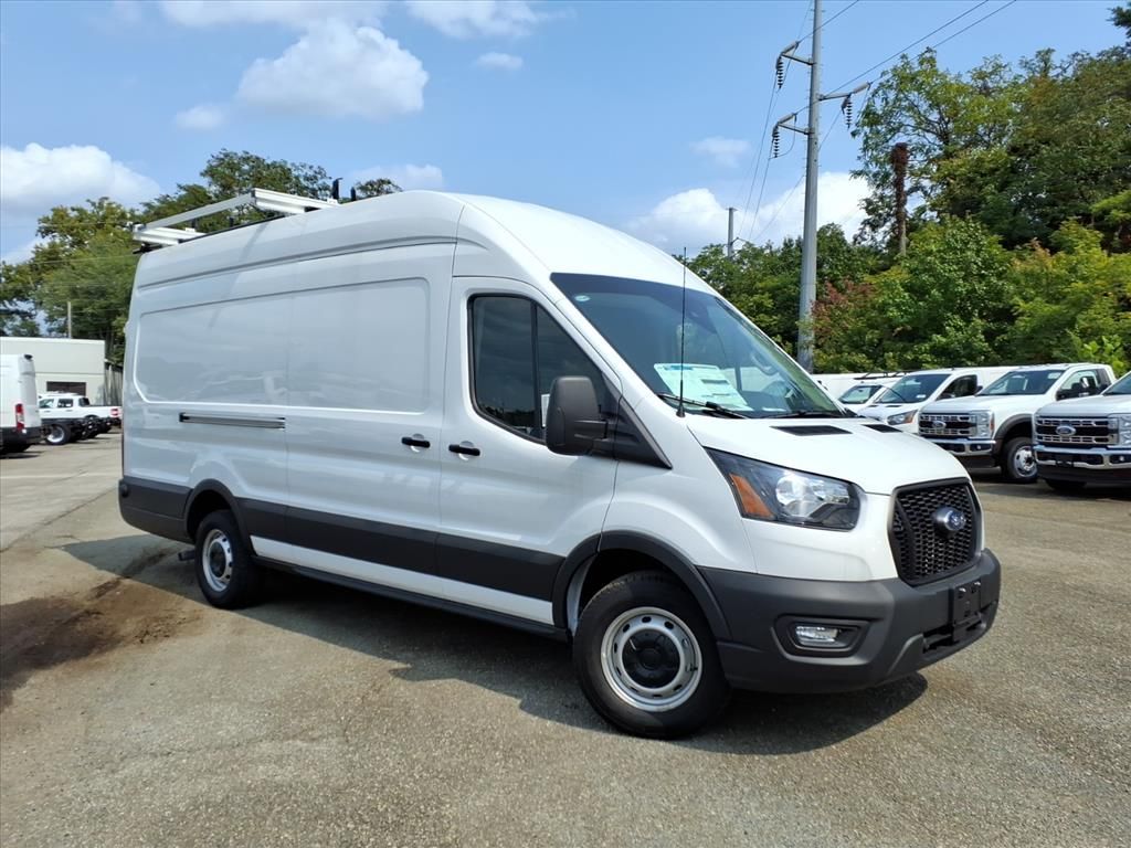2024 Ford Transit Base Image 2 of 19