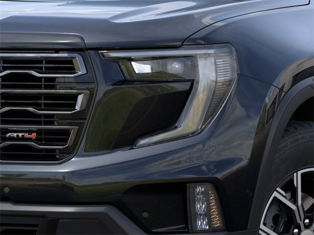 Vehicle image 10 of 24