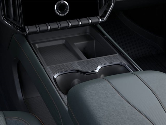 Vehicle image 23 of 24