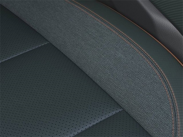 Vehicle image 21 of 24