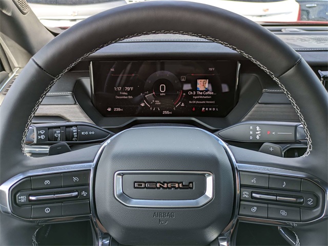 Vehicle image 28 of 31