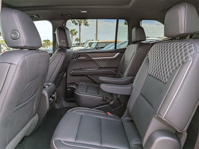 Vehicle image 13 of 31
