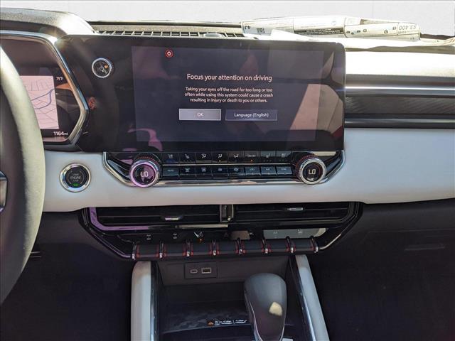 Vehicle image 19 of 21