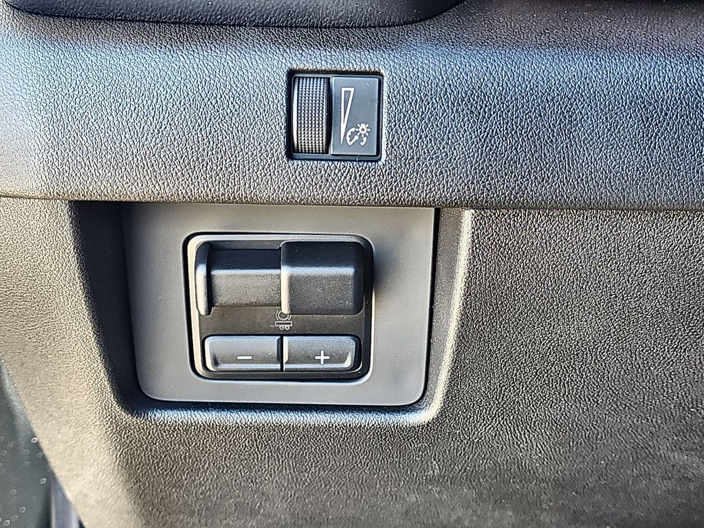 2024 GMC Canyon 4WD AT4 Image 40 of 41