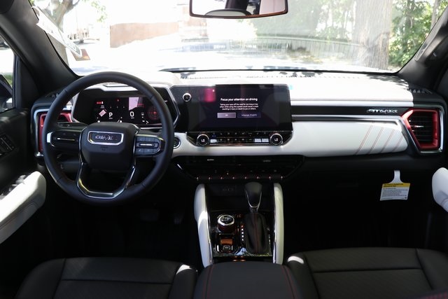 Vehicle image 9 of 26