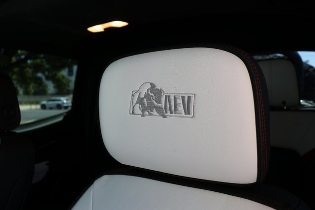 Vehicle image 12 of 26