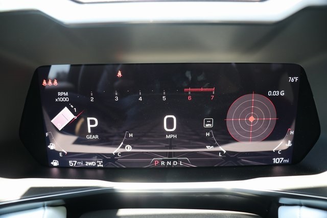 Vehicle image 17 of 26