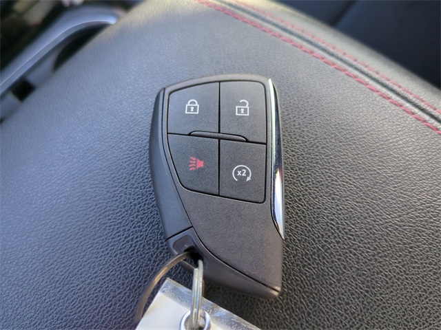 2024 GMC Canyon 4WD AT4X Image 25 of 37