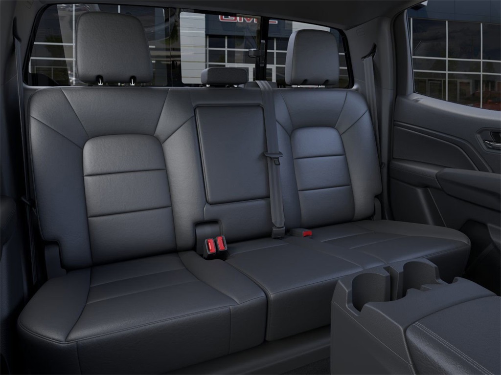 Vehicle image 17 of 24