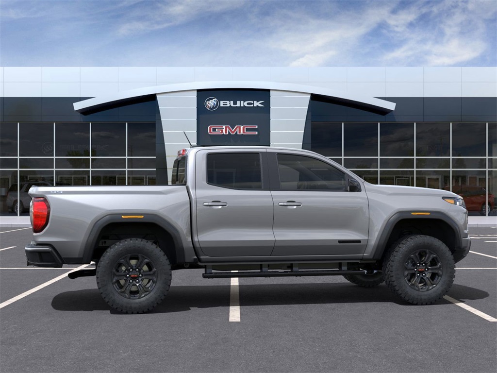 Vehicle image 6 of 24