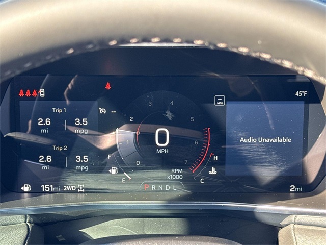 Vehicle image 14 of 28
