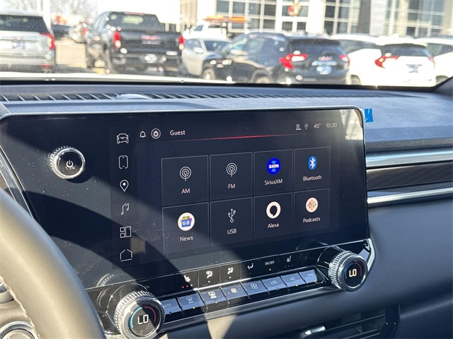 Vehicle image 17 of 28