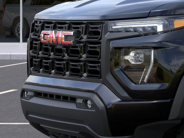 Vehicle image 13 of 24