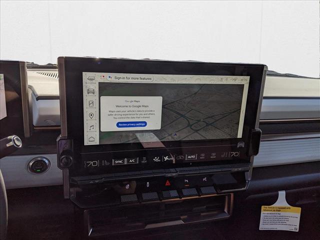 Vehicle image 14 of 21