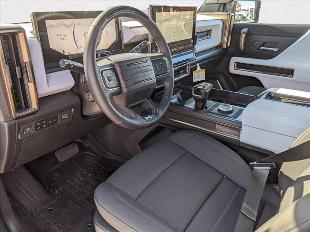 Vehicle image 18 of 21