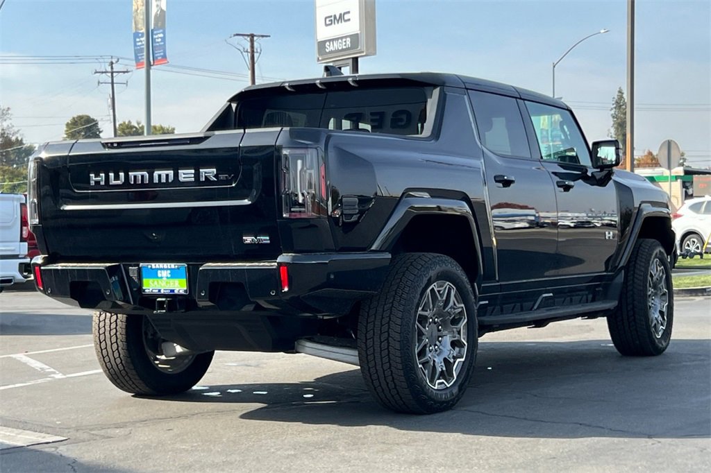 Vehicle image 4 of 23