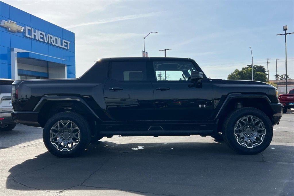 Vehicle image 6 of 23