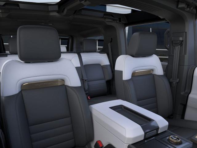 Vehicle image 24 of 32
