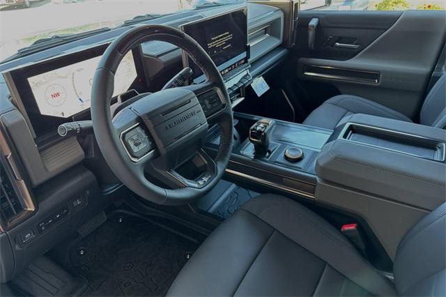 Vehicle image 7 of 21
