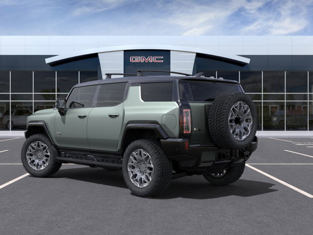 Vehicle image 8 of 24